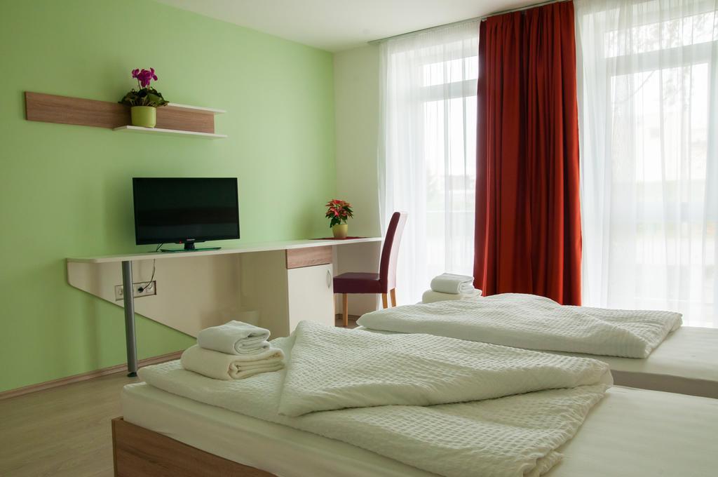 Hotel Pallone Balatonfüred Chambre photo