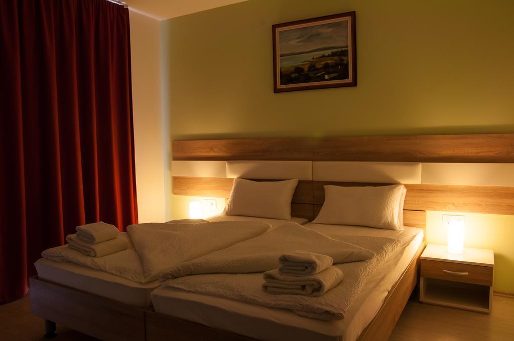 Hotel Pallone Balatonfüred Chambre photo