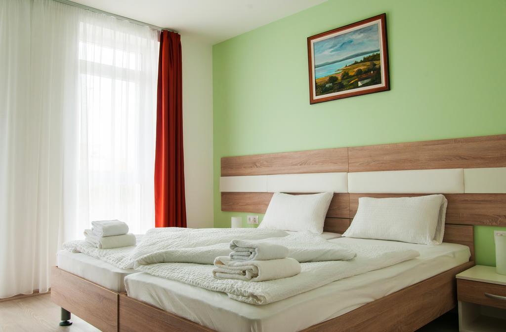 Hotel Pallone Balatonfüred Chambre photo