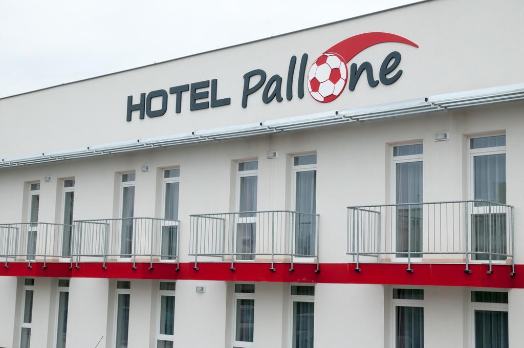 Hotel Pallone Balatonfüred Extérieur photo